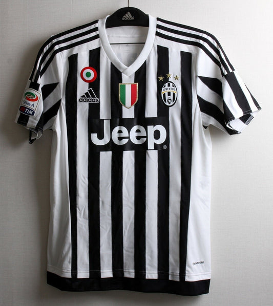 Juventus 15/16 Home Shirt