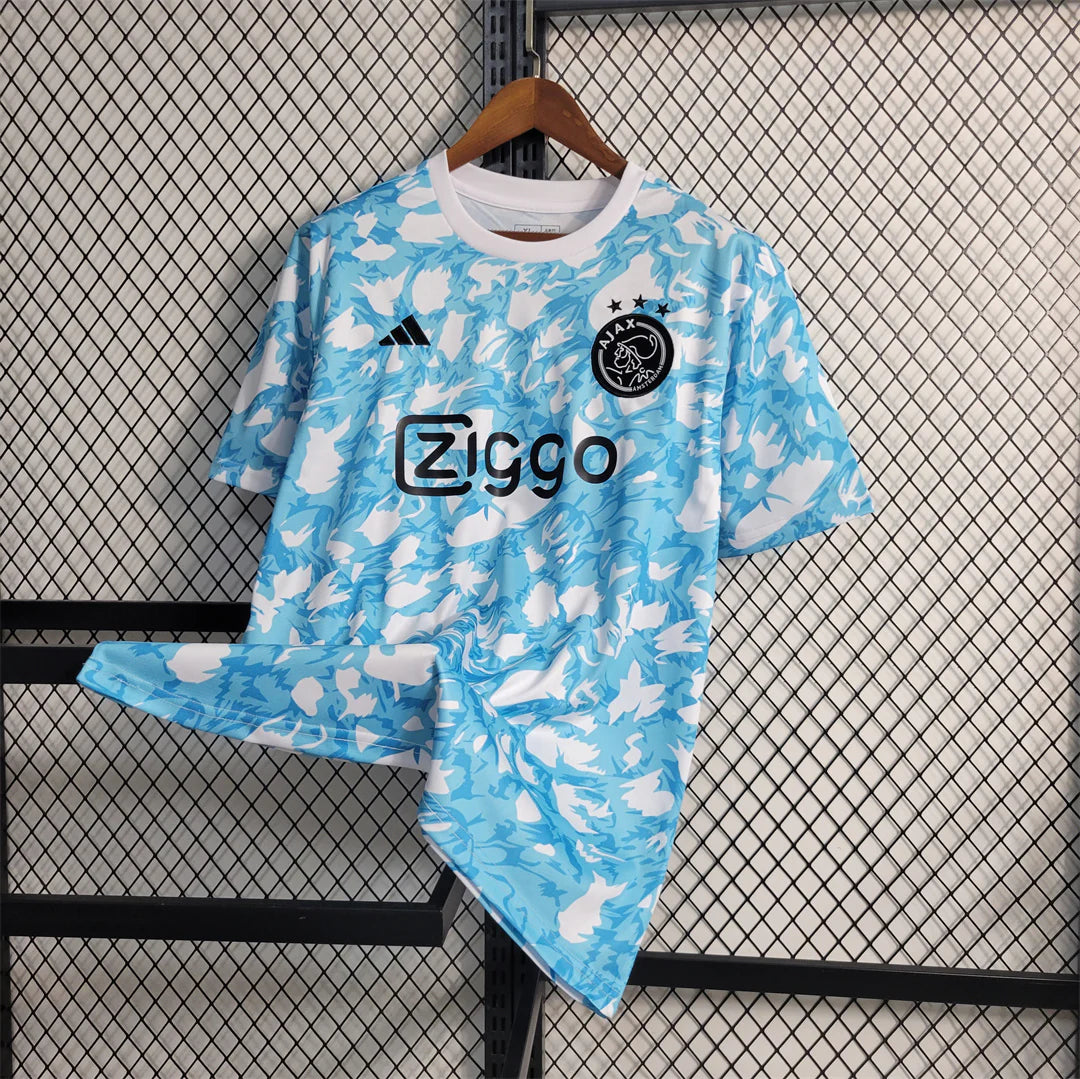 Ajax concept shirt